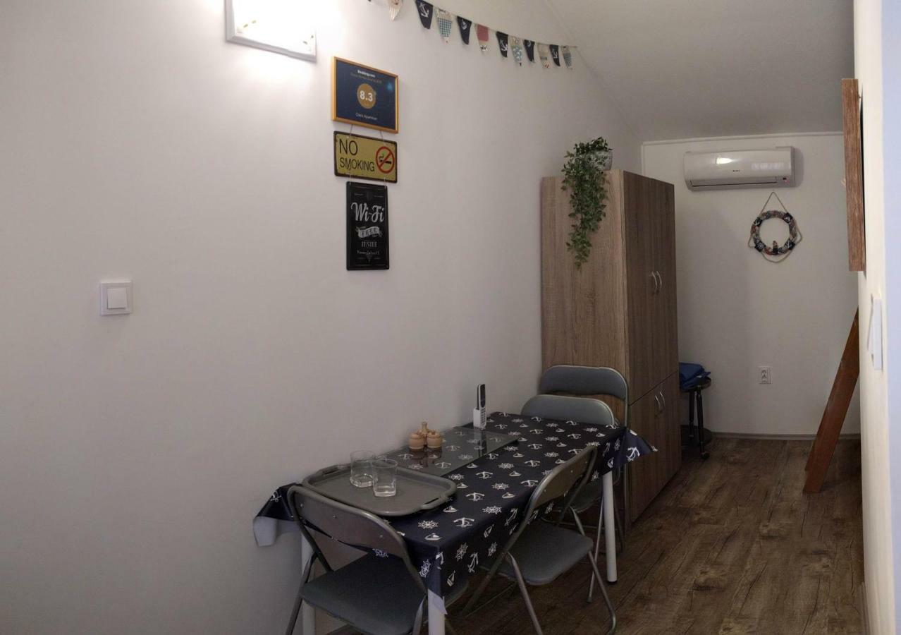 Szántód Oazis Apartman מראה חיצוני תמונה